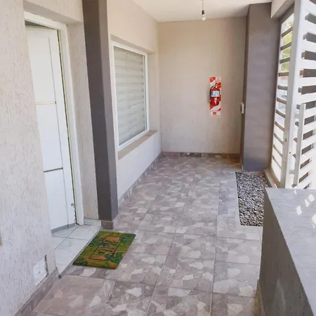 Departamento Brentana Apartment Cipolletti Exterior photo